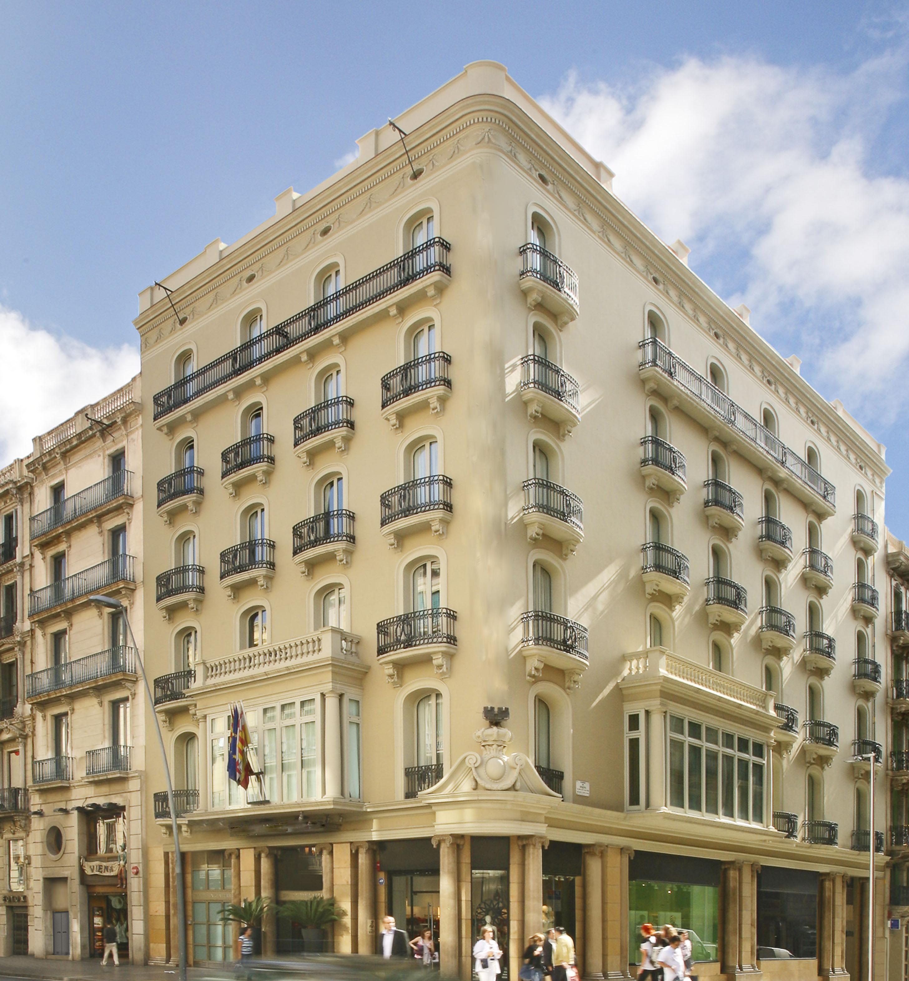 Hotel Midmost By Majestic Hotel Group Barcelona Exterior photo